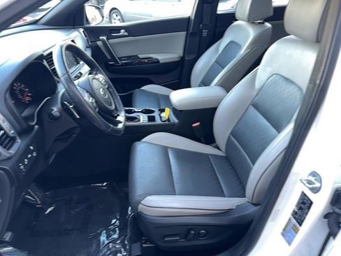 Used 2017 Kia Sportage SX image 6