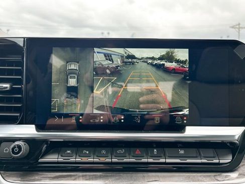 New 2026 Chevrolet Silverado 1500 LTZ w/ LTZ Premium Package AWD/4WD image 43