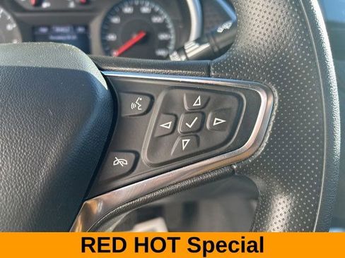 Used 2023 Chevrolet Malibu LT image 17
