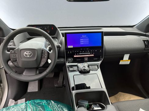 Used 2025 Toyota bZ4X FWD w/ Weather Package image 6