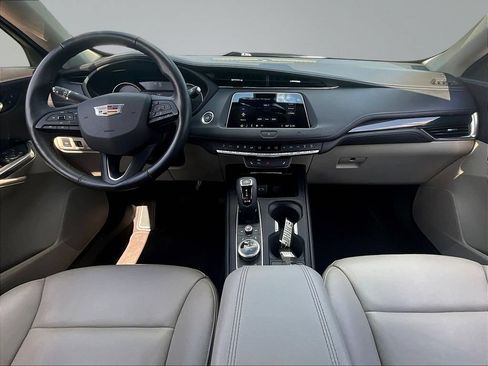 Used 2019 Cadillac XT4 Premium Luxury AWD/4WD image 9