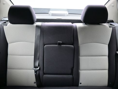 Used 2014 Chevrolet Cruze LS image 16