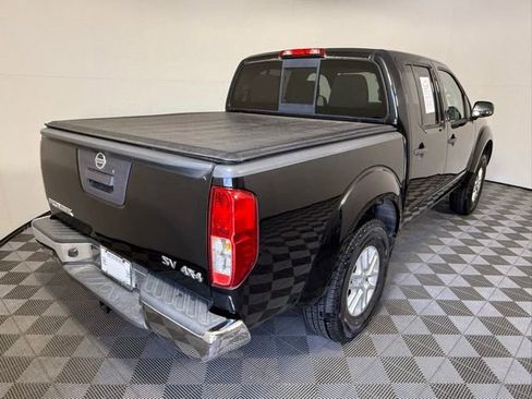 Used 2019 Nissan Frontier SV AWD/4WD image 6