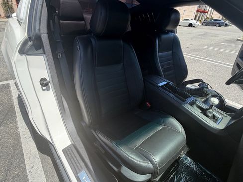 Used 2012 Ford Mustang Premium RWD image 11