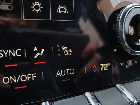 New 2026 GMC Terrain AT4 w/ LPO, Floor Liner Package image 29