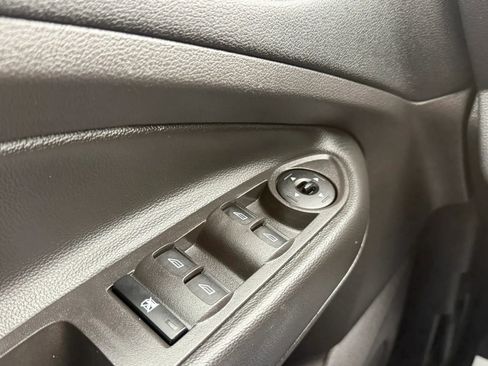 Used 2018 Ford Escape SE w/ SE Sync 3 Package AWD/4WD image 37