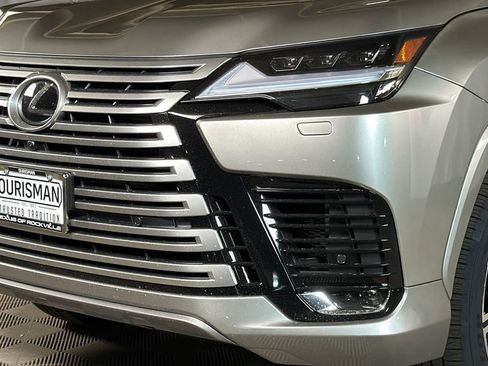 New 2026 Lexus LX 600 4WD w/ Luxury Package image 3