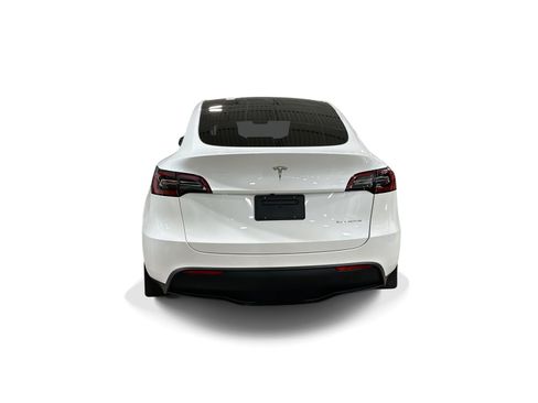 Certified 2023 Tesla Model Y Long Range AWD/4WD image 5