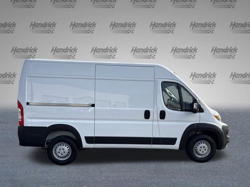 New 2025 RAM ProMaster 3500 w/ Premium Convenience Group image 10