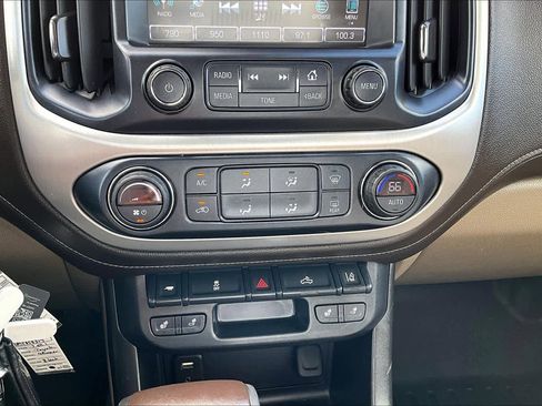 Used 2017 GMC Canyon SLT w/ Driver Alert Package image 33