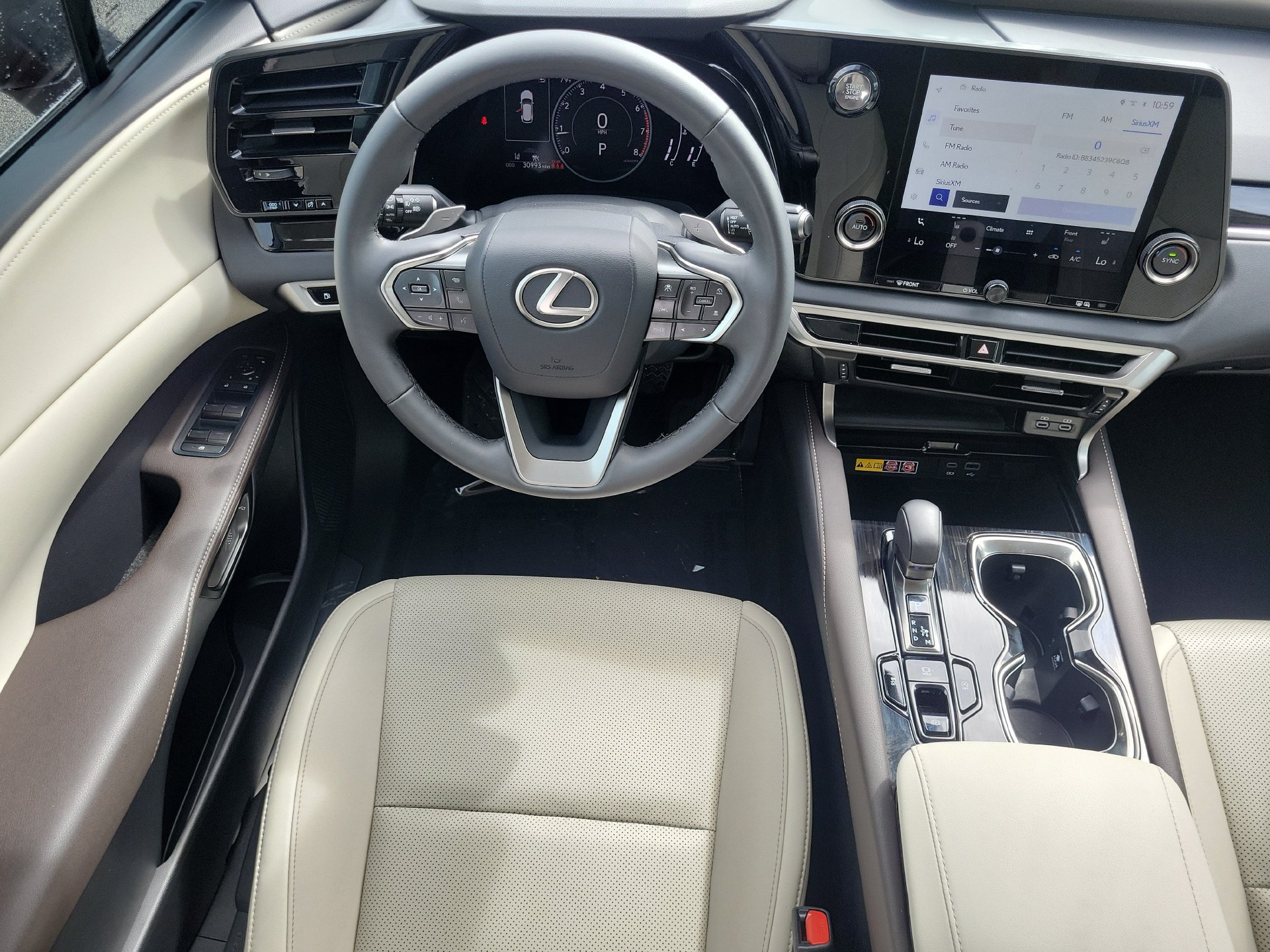 Used 2024 Lexus RX 350 FWD w/ Technology Package image 17