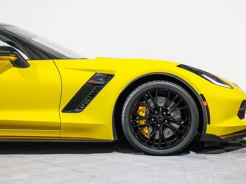Used 2017 Chevrolet Corvette Z06 RWD image 4