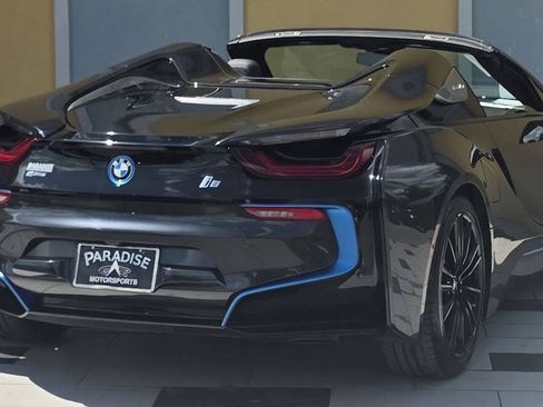 Used 2019 BMW i8 Roadster AWD/4WD image 23