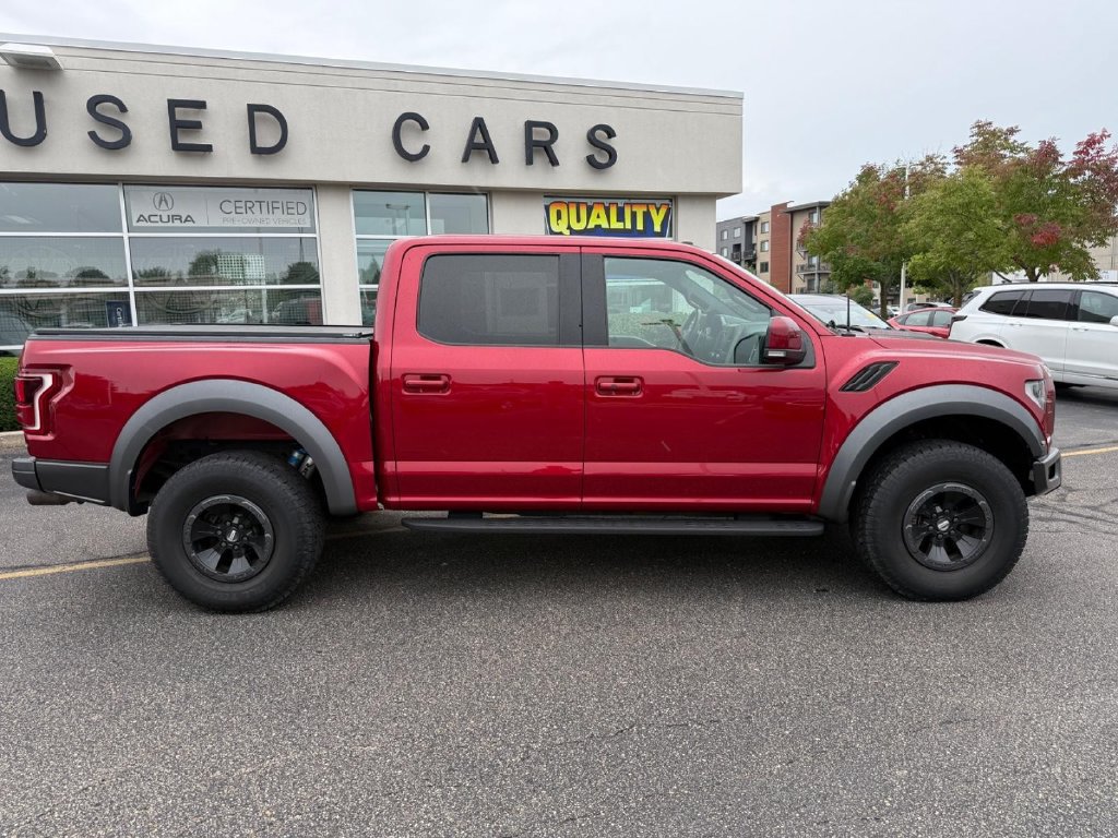 Used 2018 Ford F150 Raptor w/ Equipment Group 802A Luxury AWD/4WD image 2