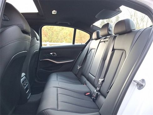 New 2026 BMW 330i xDrive Sedan image 9