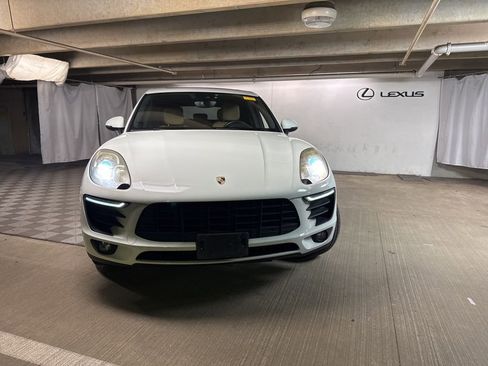 Used 2017 Porsche Macan S image 2