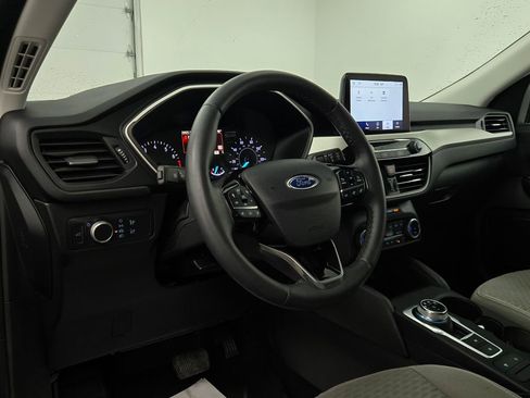 Used 2022 Ford Escape SE w/ Convenience Package image 24