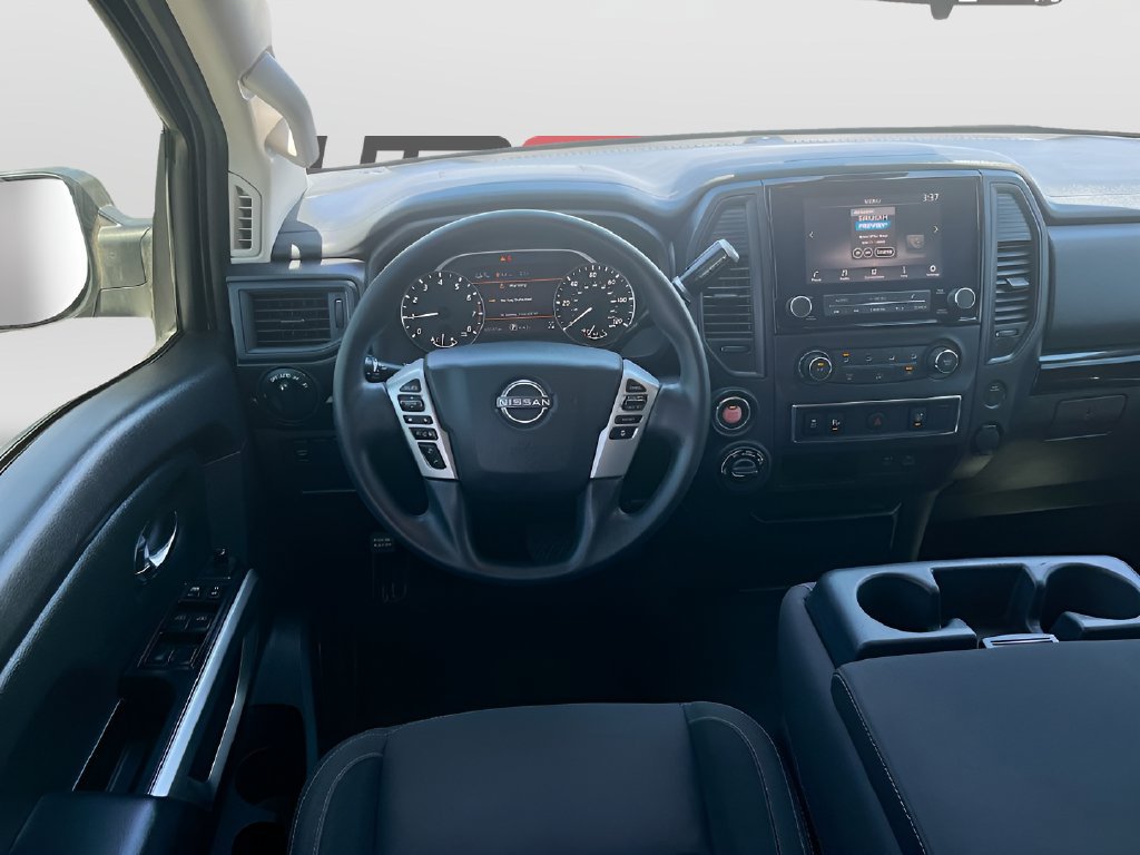 Used 2024 Nissan Titan SV AWD/4WD image 22