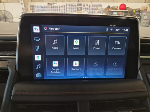 Used 2022 Chevrolet Tahoe RST w/ Sport Performance Package RWD image 36