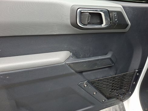 Used 2021 Ford Bronco Big Bend w/ Sasquatch Package image 13