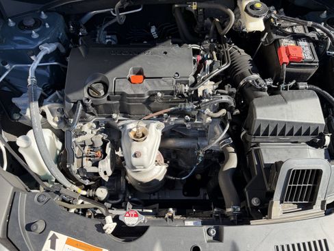 Used 2024 Honda HR-V Sport image 29