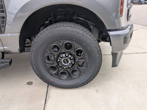 New 2025 Ford F250 Lariat w/ Lariat Ultimate Package image 10