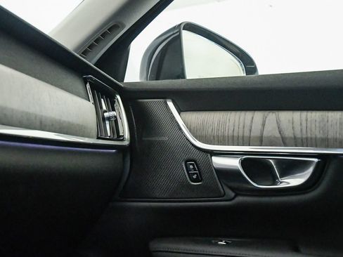Certified 2023 Volvo S90 B6 Plus AWD/4WD image 23