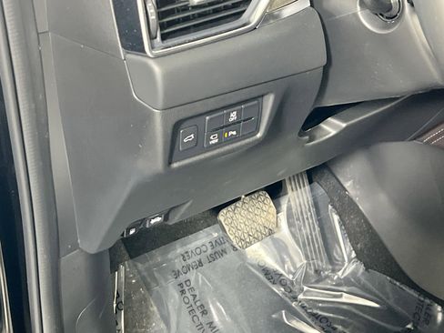 Used 2025 MAZDA CX-5 Signature image 10