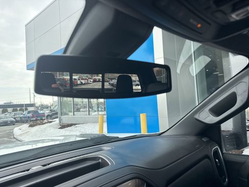 Used 2022 Chevrolet Silverado 3500 High Country w/ Safety Package II image 27