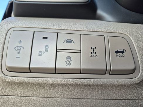 Used 2021 Hyundai Tucson Limited image 26