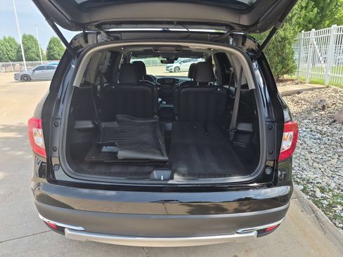 Used 2022 Honda Pilot Touring image 30