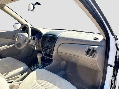 Used 2006 Nissan Sentra 1.8 S FWD image 14