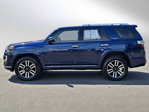 Used 2018 Toyota 4Runner Limited AWD/4WD image 6