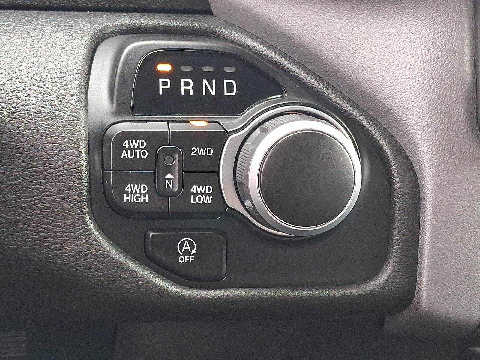 Used 2022 RAM 1500 Big Horn AWD/4WD image 14