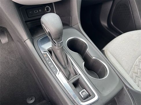 Certified 2024 Chevrolet Equinox LS w/ LS Convenience Package image 18