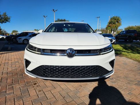Used 2025 Volkswagen Jetta S image 8