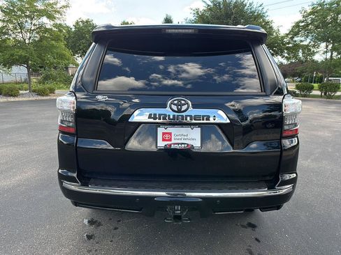 Used 2017 Toyota 4Runner Limited AWD/4WD image 11