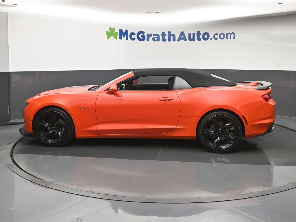 Used 2021 Chevrolet Camaro LT RWD image 20
