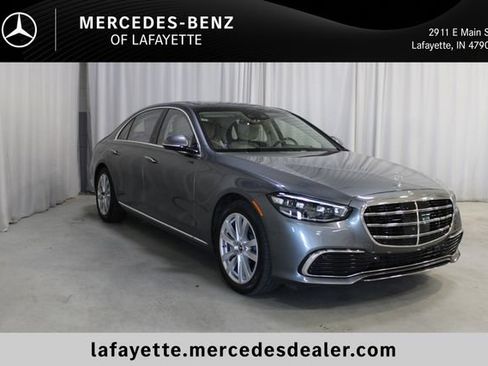 Used 2022 Mercedes-Benz S 500 4MATIC image 1