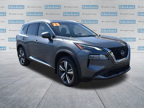 Used 2023 Nissan Rogue SL image 3