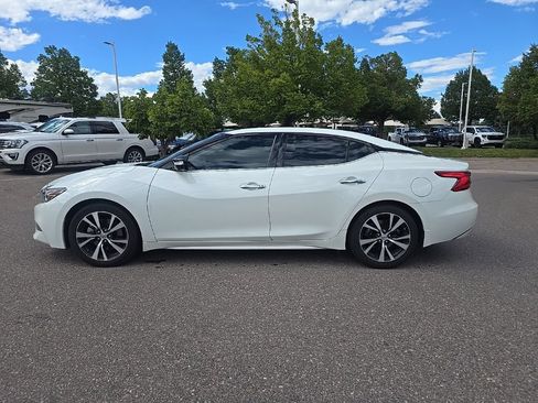 Used 2018 Nissan Maxima Platinum FWD image 2