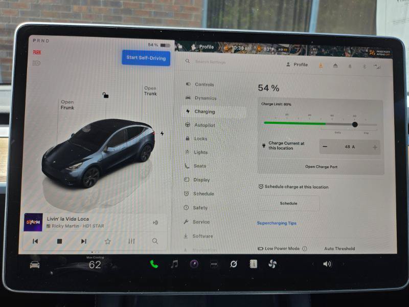 Used 2024 Tesla Model Y Long Range AWD/4WD image 47