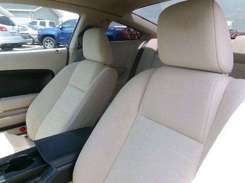 Used 2008 Ford Mustang GT Premium RWD image 14