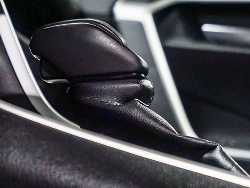 Certified 2019 Toyota RAV4 XLE Premium image 22