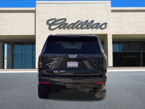 Certified 2026 Cadillac Escalade Sport w/ LPO, ONYX Package image 5