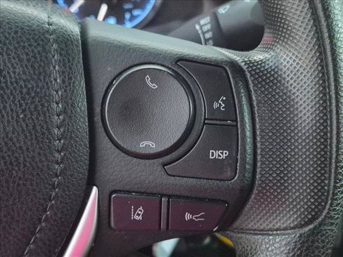 Used 2017 Toyota Corolla L FWD image 15