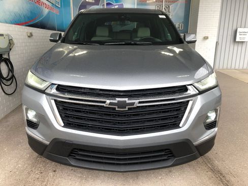 Used 2023 Chevrolet Traverse LS w/ Safety Package FWD image 2