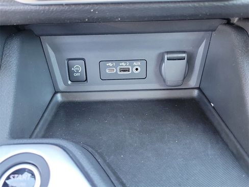 Certified 2024 Nissan Sentra SV image 13