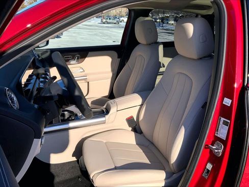 New 2026 Mercedes-Benz GLA 250 4MATIC image 12