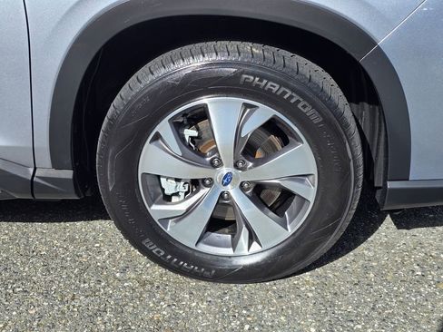 Used 2022 Subaru Ascent Premium w/ Convenience Package AWD/4WD image 10